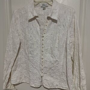 Vintage White Floral Pearl Button-Up Blouse